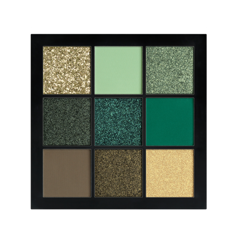 Huda beauty emerald obsessions eyeshadow palette